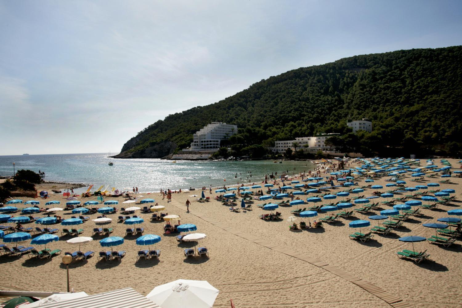 Apartamentos Cala Llonga Cala Llonga  Dış mekan fotoğraf